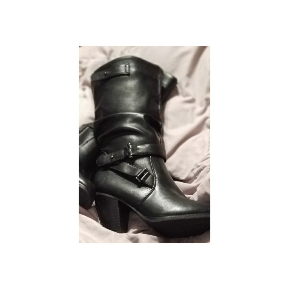 Black Boots